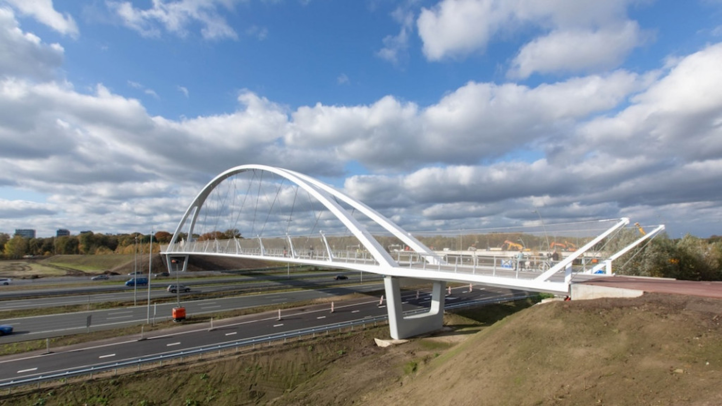 Fietsbrug Tegenbosch, Eindhoven (IPV Delft)