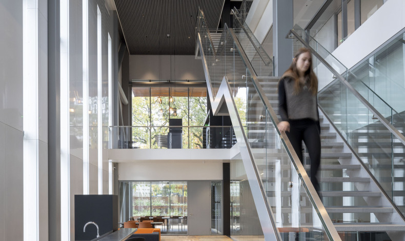 Meldkamer Apeldoorn - Lucas van der Wee