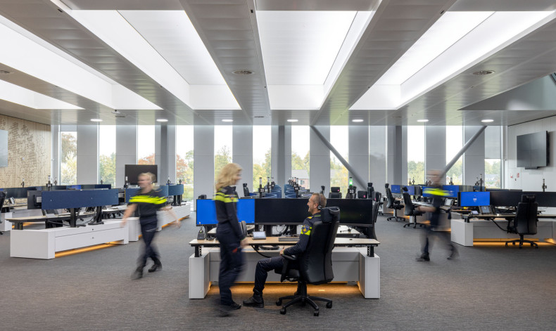 Meldkamer Apeldoorn - Lucas van der Wee