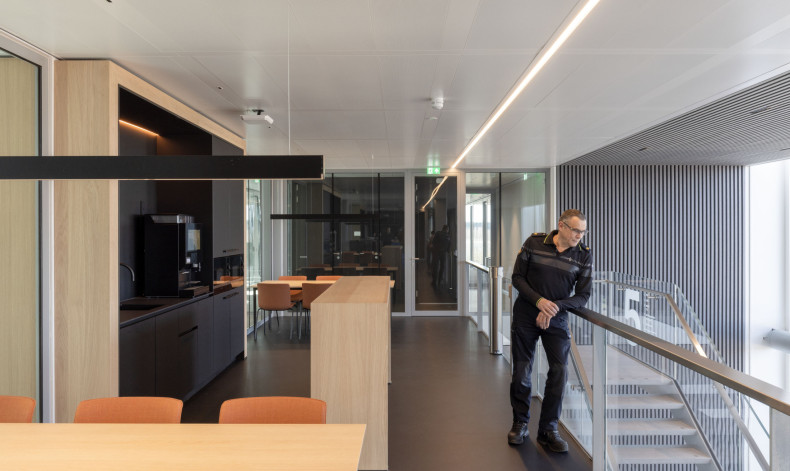 Meldkamer Apeldoorn - Lucas van der Wee