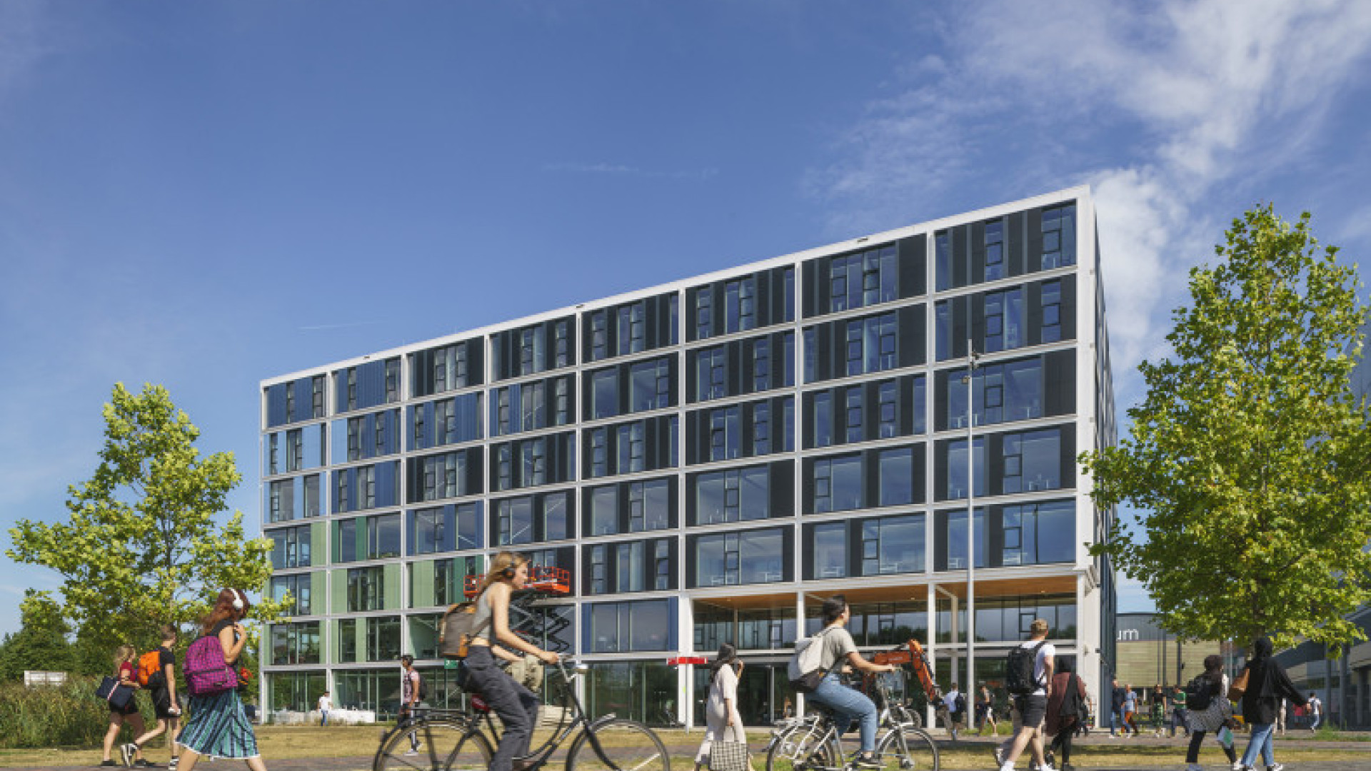 LAB 42, Amsterdam (Benthem Crouwel Architects)